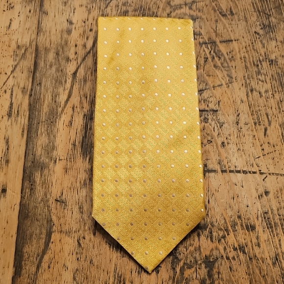 Giorgio Armani Other - GIORGIO ARMANI Yellow Jacquard Silk Vintage Tie